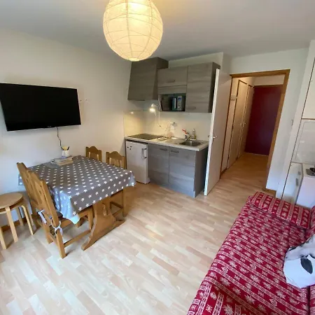 Chaleureux Avec Parking Proche Des Pistes - Fr-1-692-46 Appartement